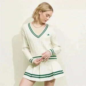 NWT NWT Target x Prince Pickleball Women's
Cable‎ Knit Pullover - Cream X…